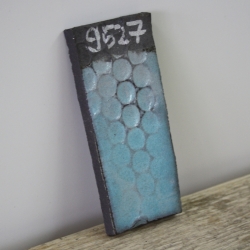 9527
